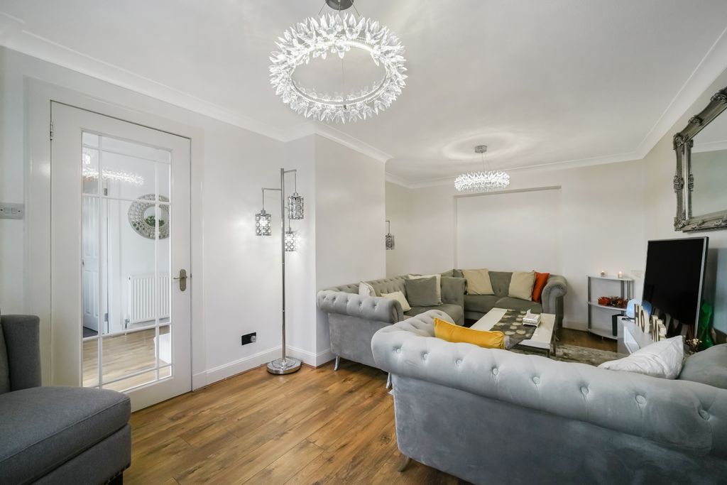 Property photo 3 of 13 Property Image 3