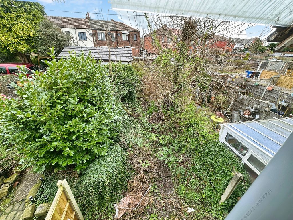 Property photo 3 of 6 Photo 4