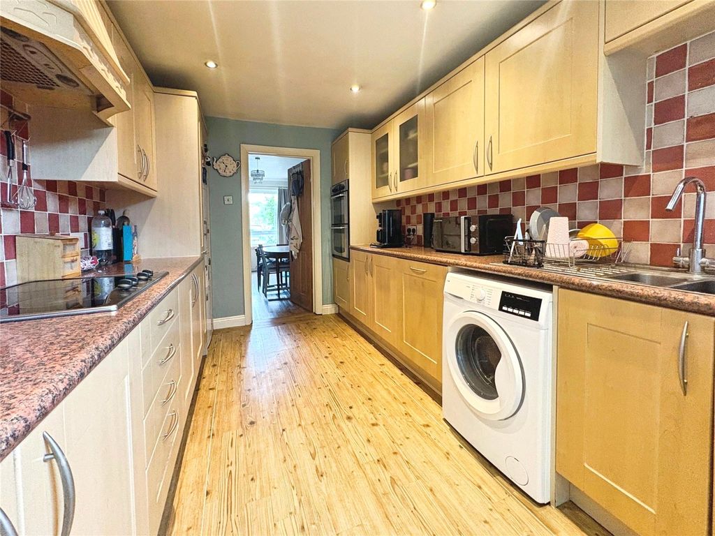 Property photo 2 of 13 Picture No. 05