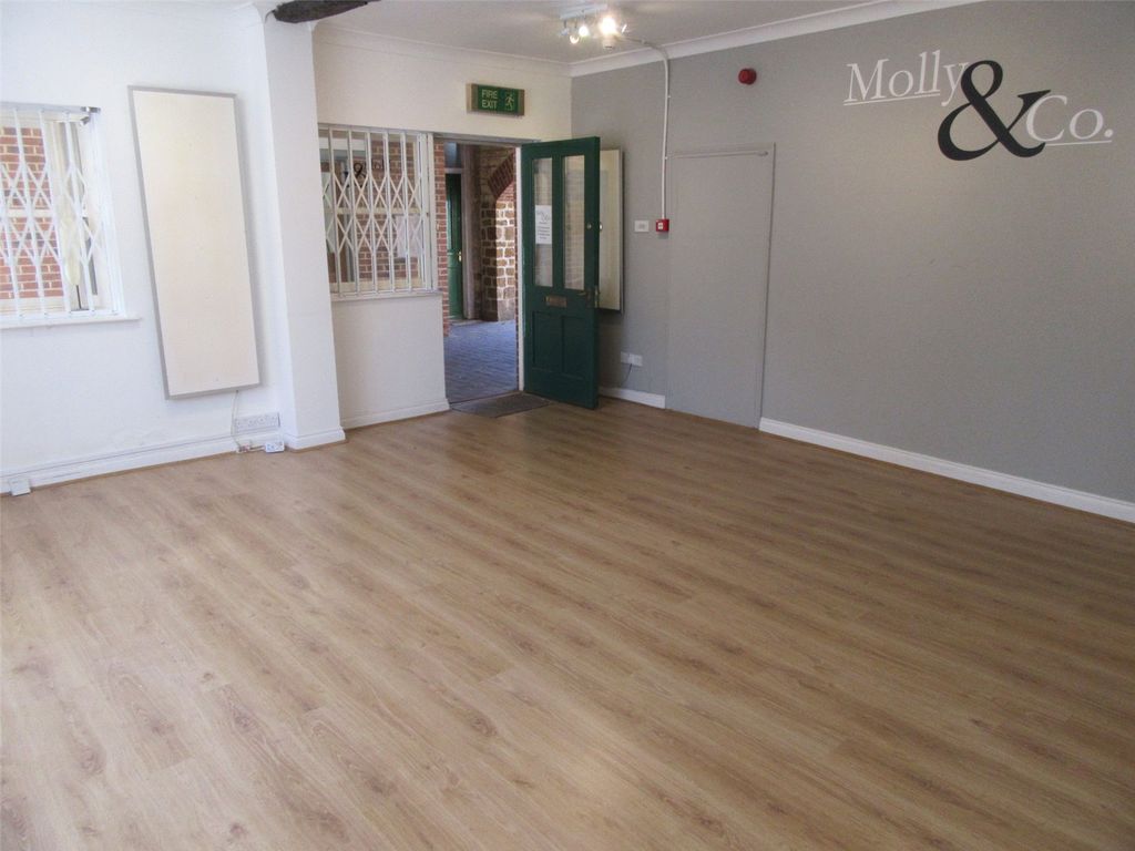 Property photo 3 of 4 Picture No. 03