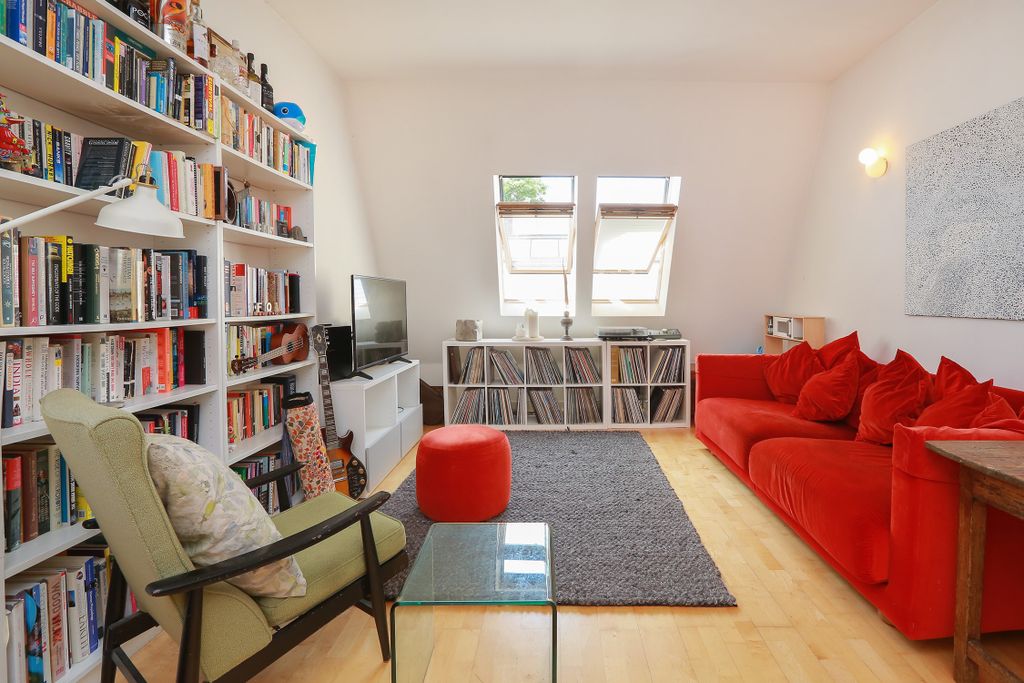 Property photo 1 of 10 Imported Image