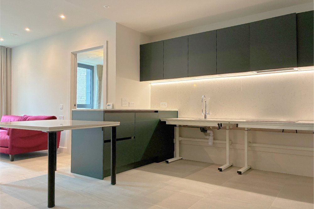 Property photo 2 of 20 Kitchen