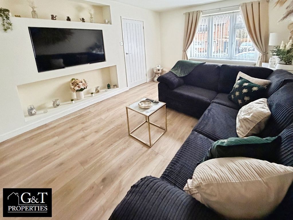 Property photo 2 of 18 Reception Room