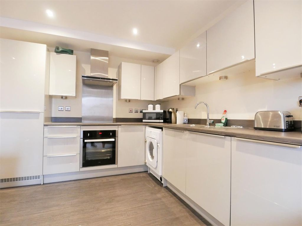 Property photo 3 of 14 Open Plan Living Kitchen