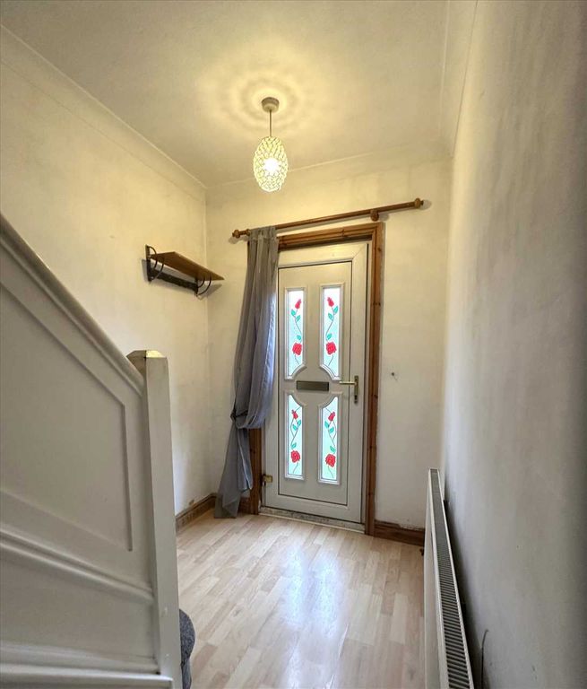 Property photo 2 of 11 Ground Floor