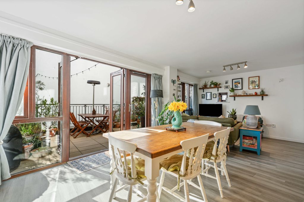 Property photo 2 of 16 Open Plan Kitchen/Dining/Reception