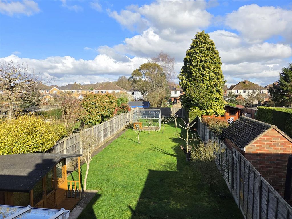 Property photo 2 of 14