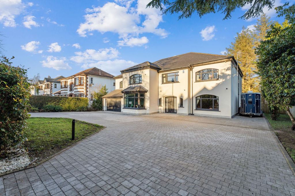 Property photo 1 of 65