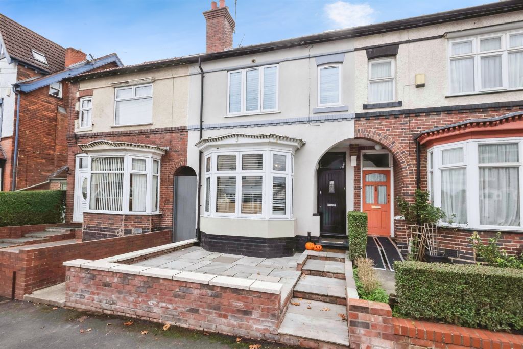 Property photo 1 of 17