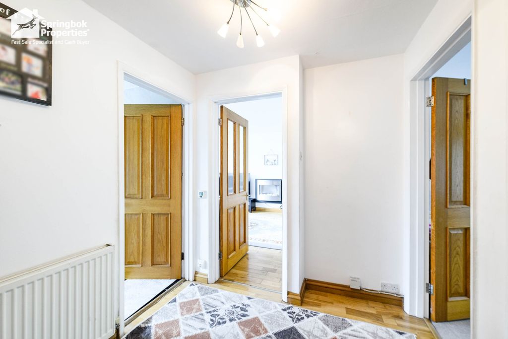 Property photo 2 of 11 Image 1