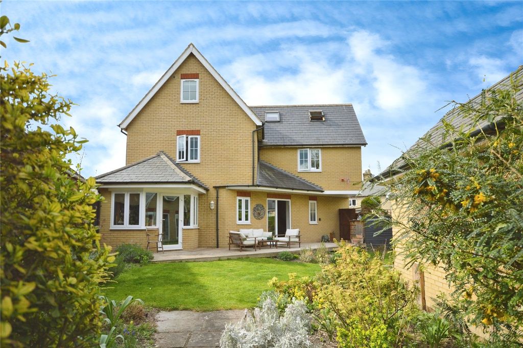 Property photo 1 of 23 Picture No. 32