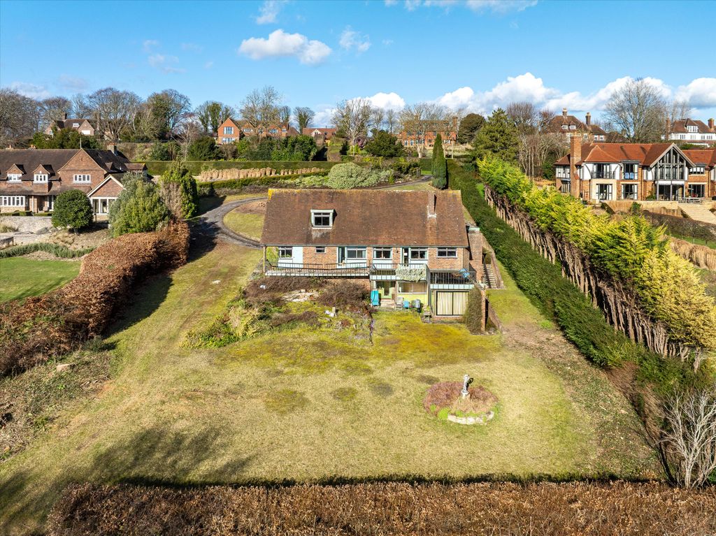 Property photo 2 of 13 Image