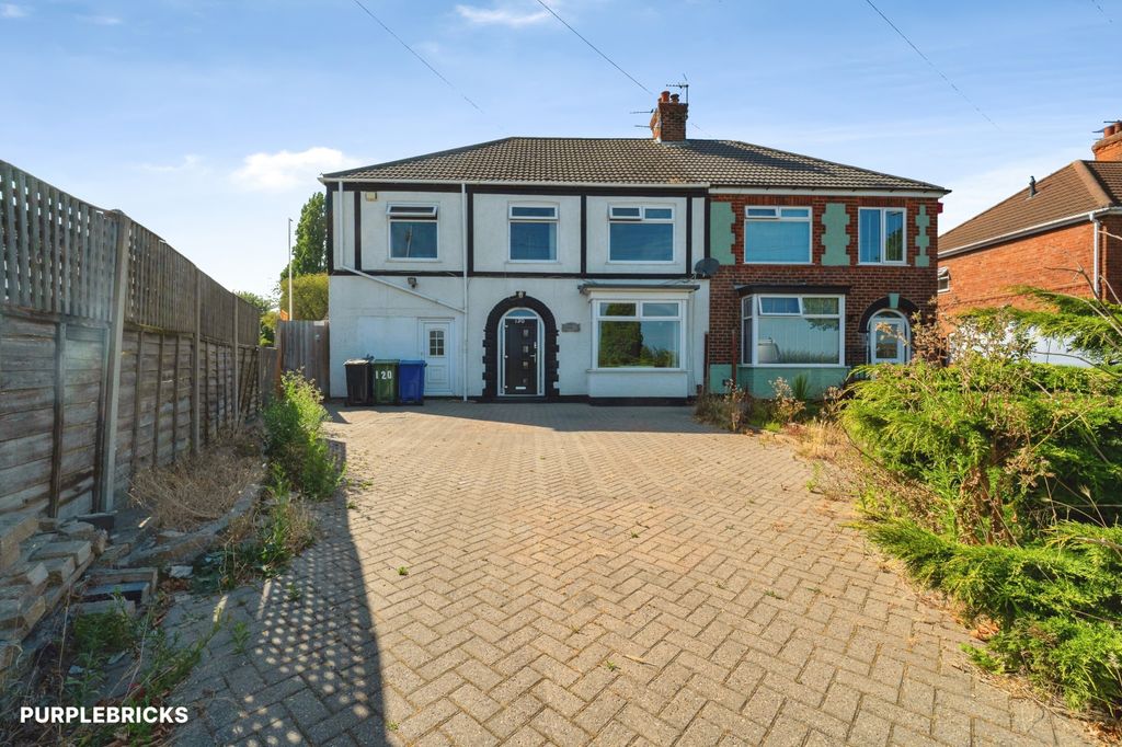 Property photo 1 of 40