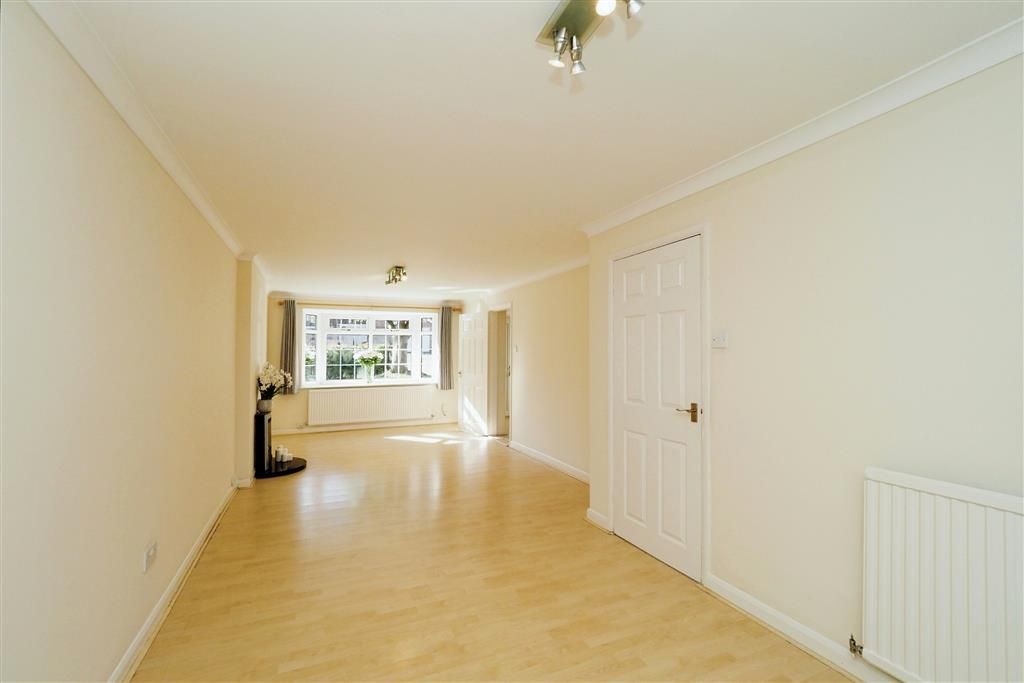 Property photo 3 of 17 Image
