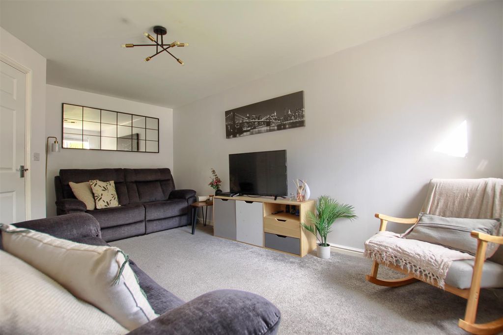 Property photo 2 of 13 Tr5.Jpg