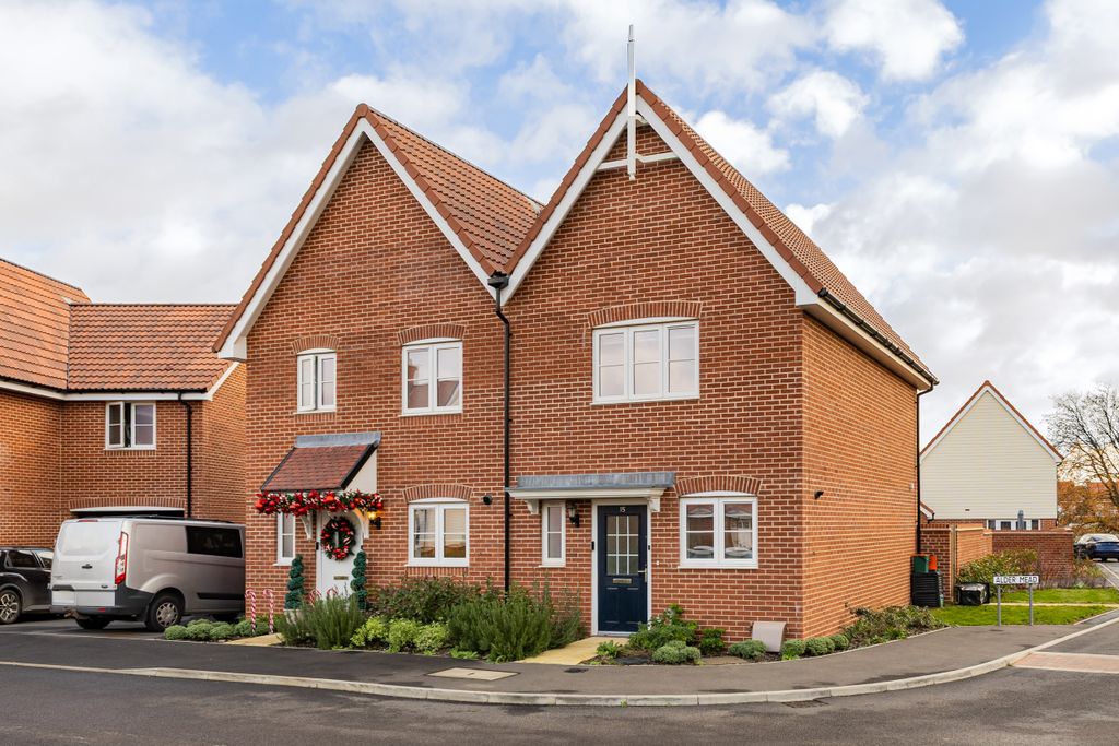 Property photo 2 of 13 Photo