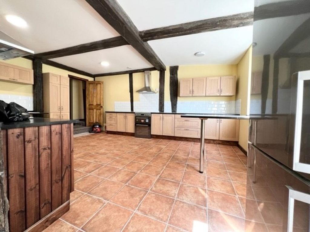 Property photo 3 of 5 Photo 2