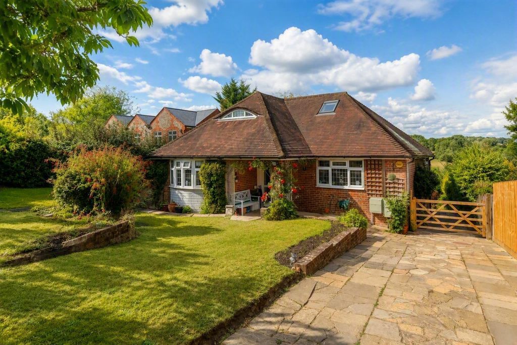 Property photo 1 of 18 Picture No. 21