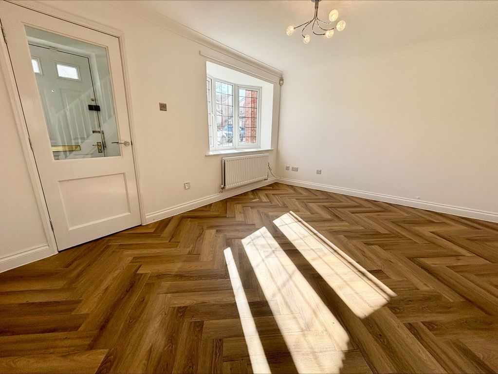 Property photo 2 of 16 Photograph 15