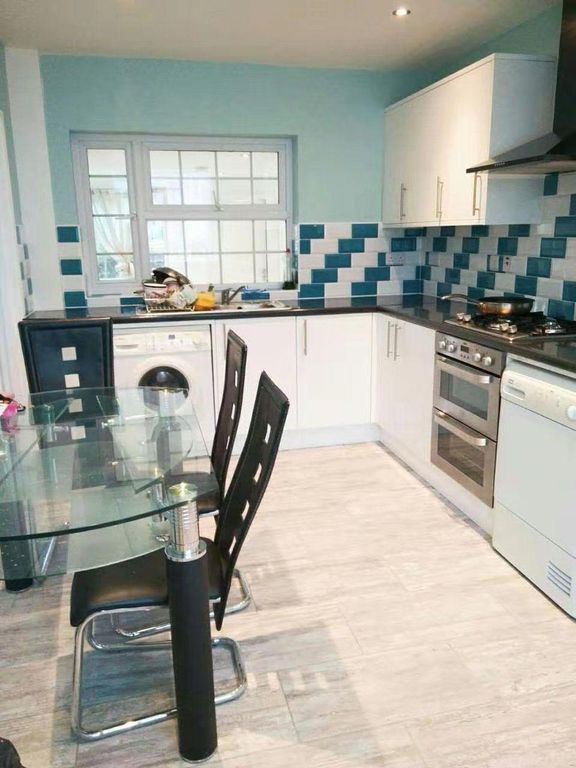 Property photo 2 of 11 Image