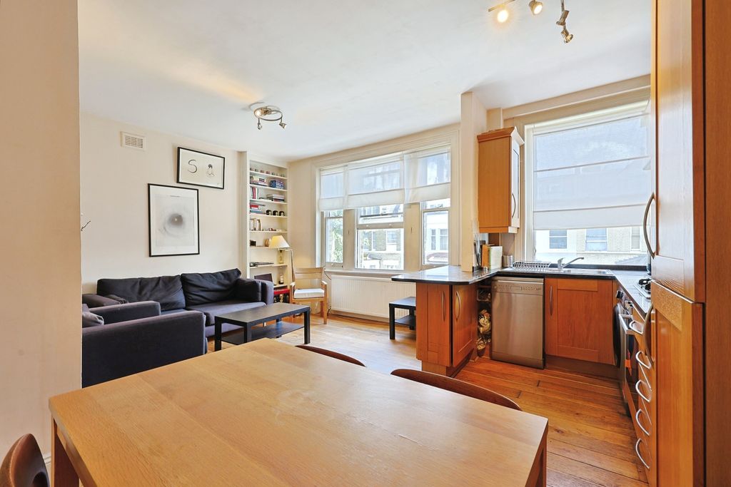 Property photo 2 of 19