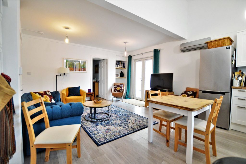 Property photo 2 of 9 Open Plan Living