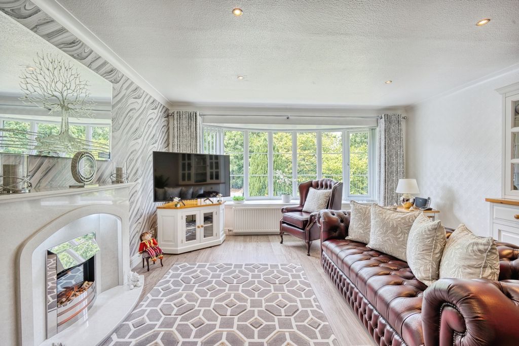 Property photo 3 of 14 Pbox-Img.Jpg
