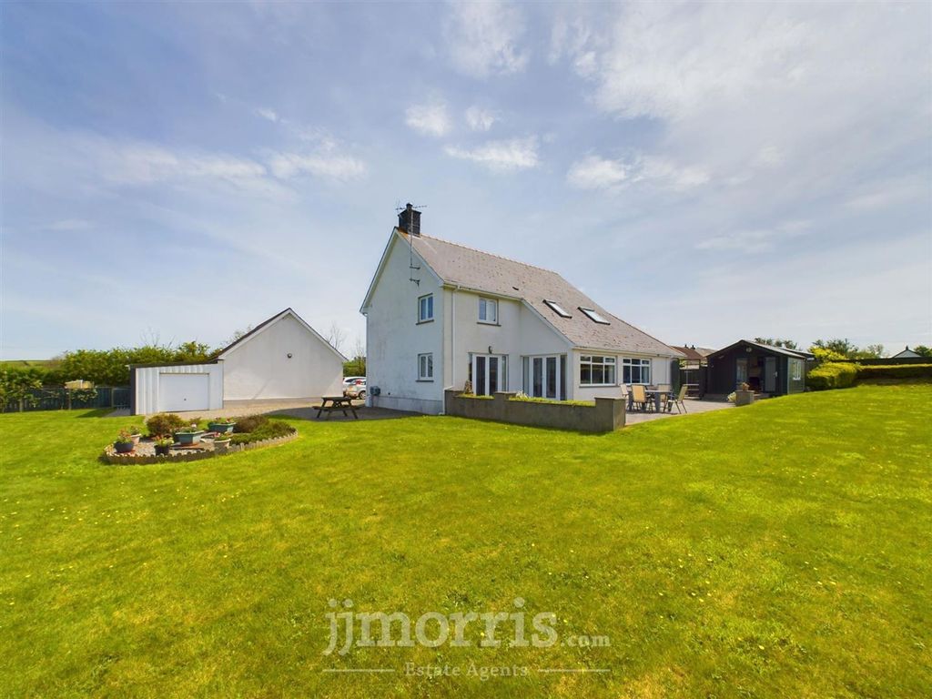 Property photo 2 of 70 Cam03686G0-Pr0069-Still046.Jpg