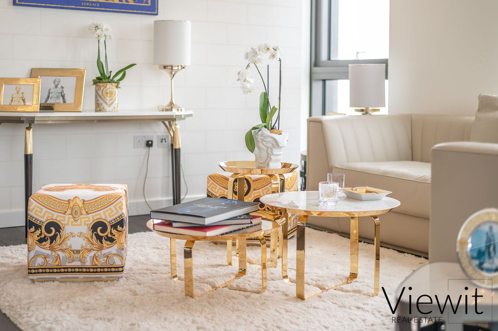 Property photo 1 of 33