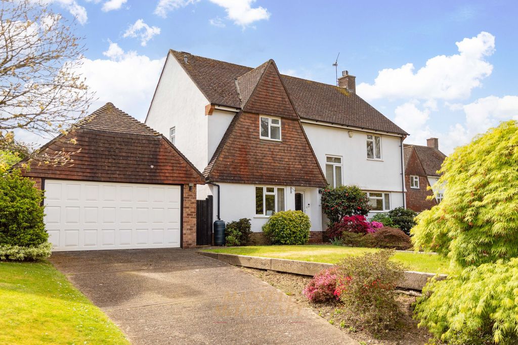4 bed detached house for saleOld Horsham Road, Crawley RH11