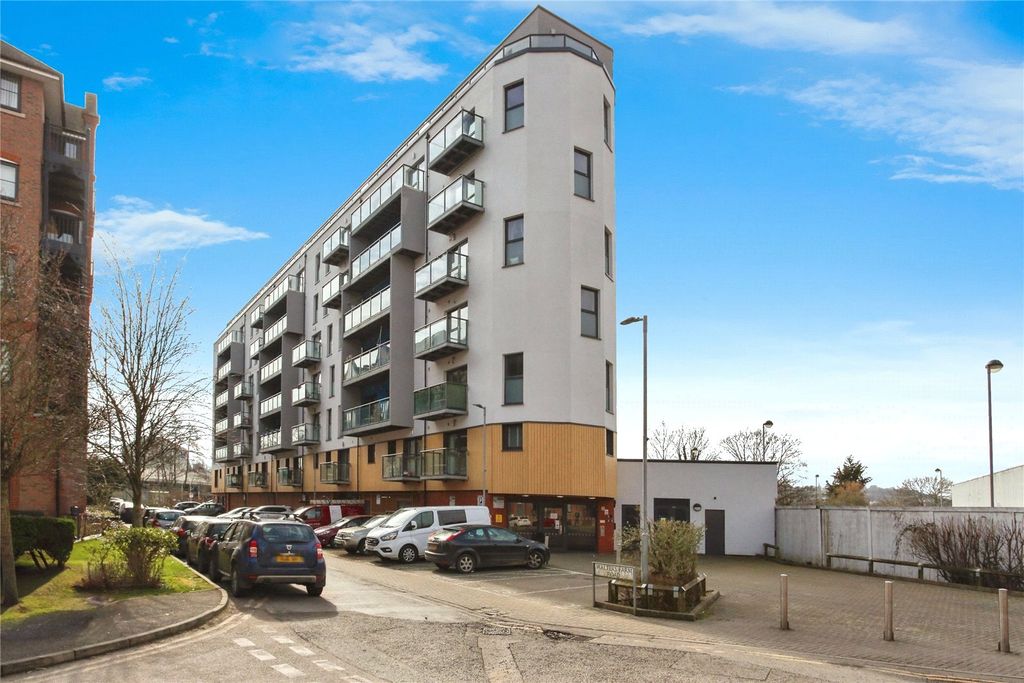 Property photo 1 of 19 Picture No. 52