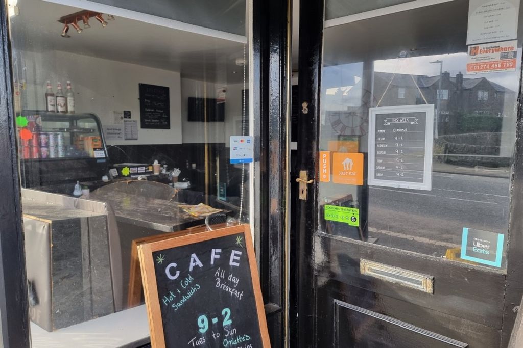 Property photo 2 of 7