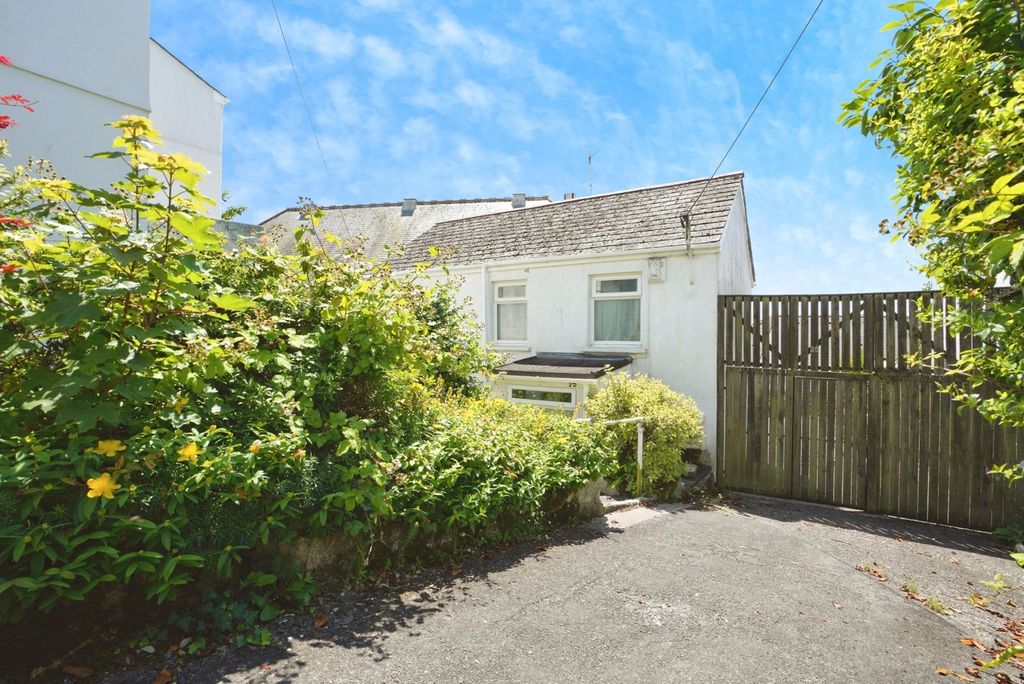 Property photo 1 of 17 Photo