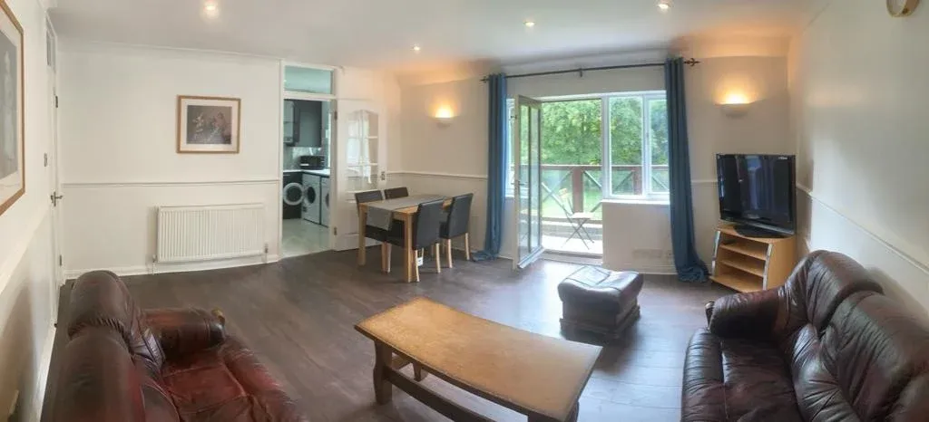 Property photo 2 of 14 Property