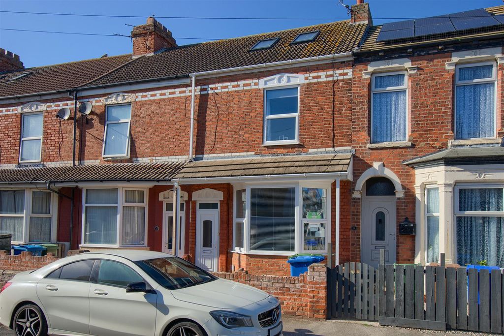 Property photo 1 of 14