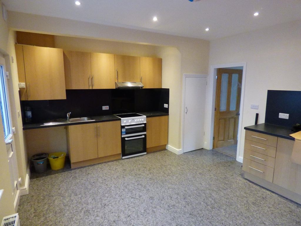 Property photo 2 of 14 Picture No. 02