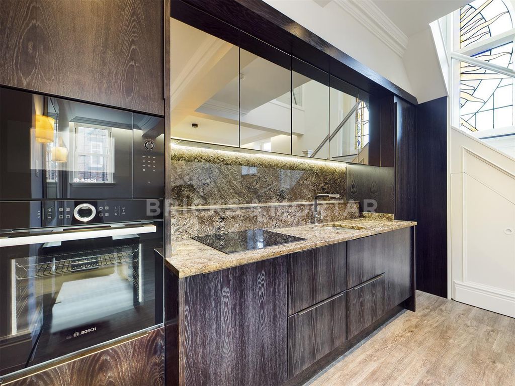 Property photo 3 of 27 3.Jpg