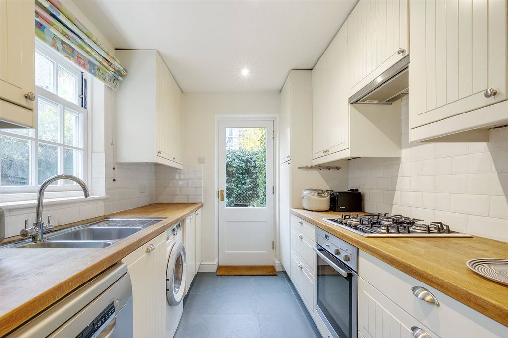 Property photo 3 of 9 Picture No. 04