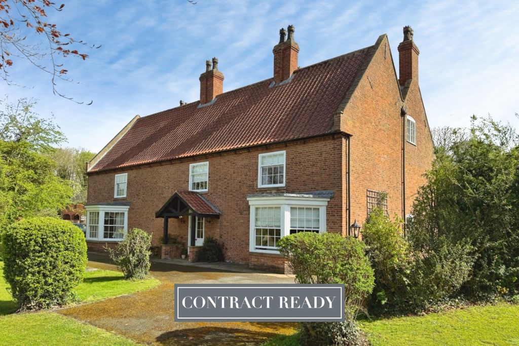 Property photo 1 of 17 5068853