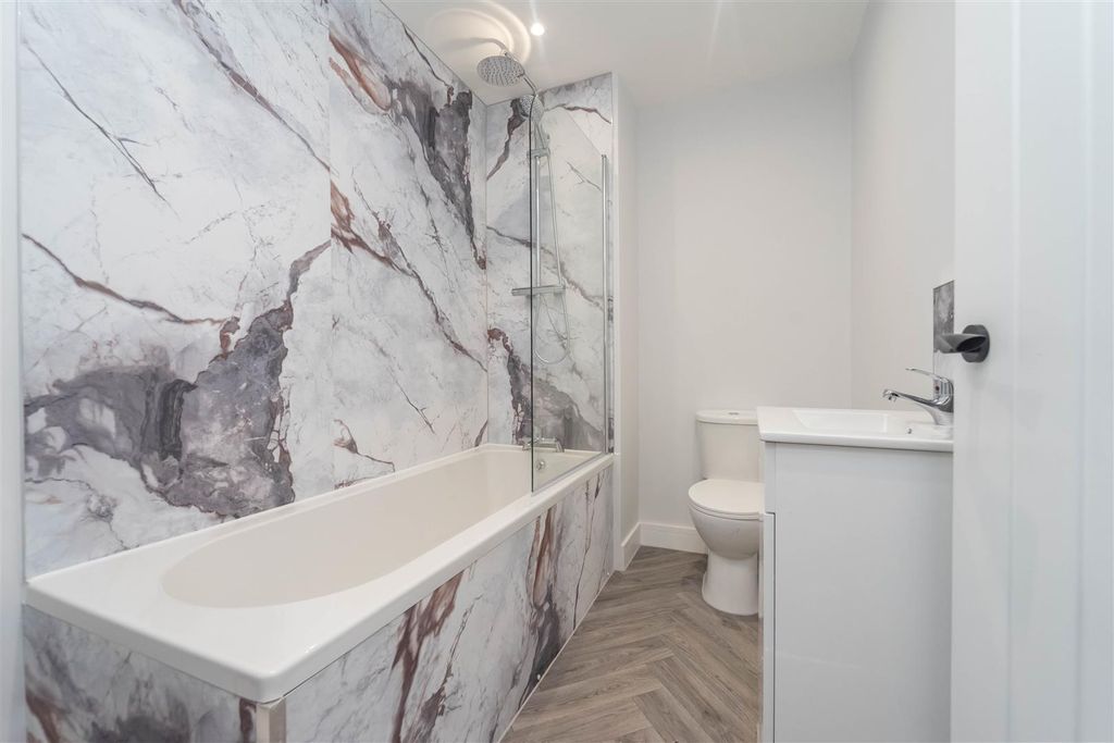 Property photo 2 of 22 7.Jpg