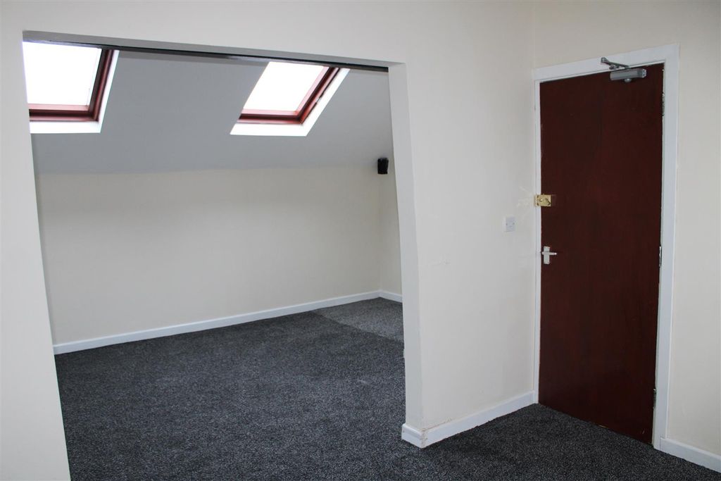 Property photo 2 of 6 Img_5499.Jpg