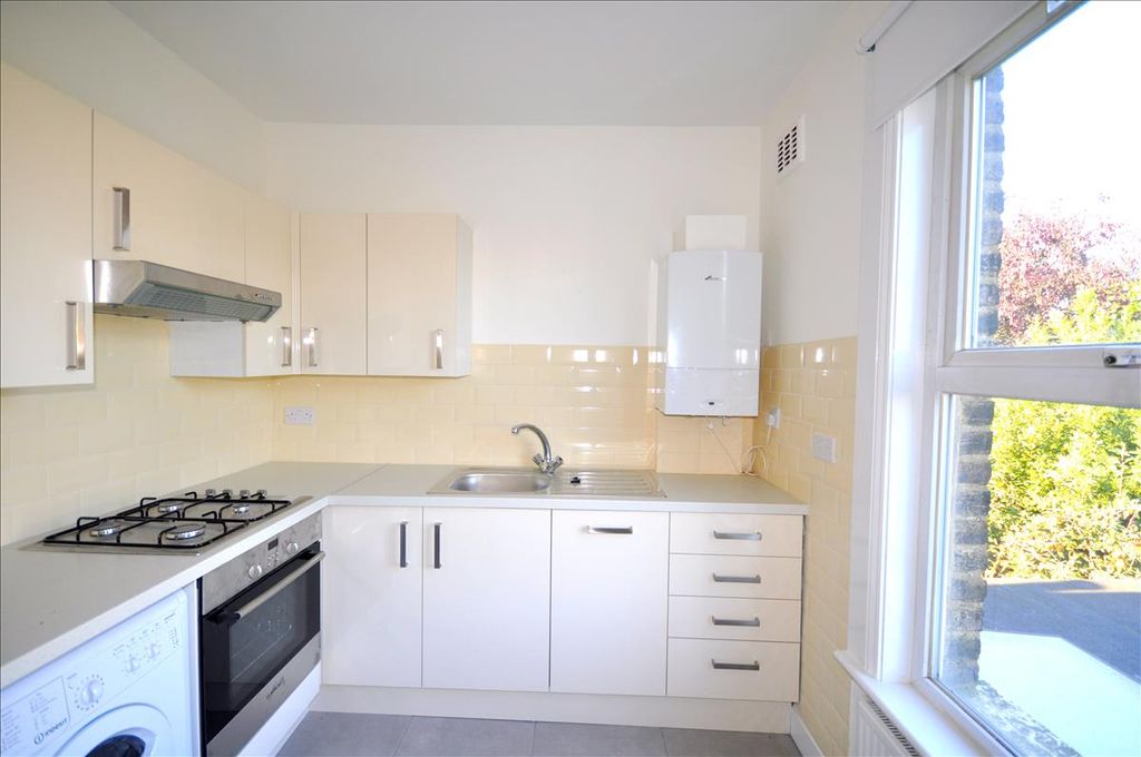 Property photo 2 of 4