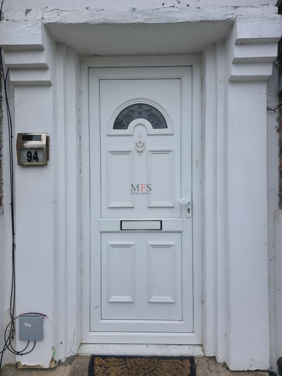 Property photo 2 of 24 Photo 4