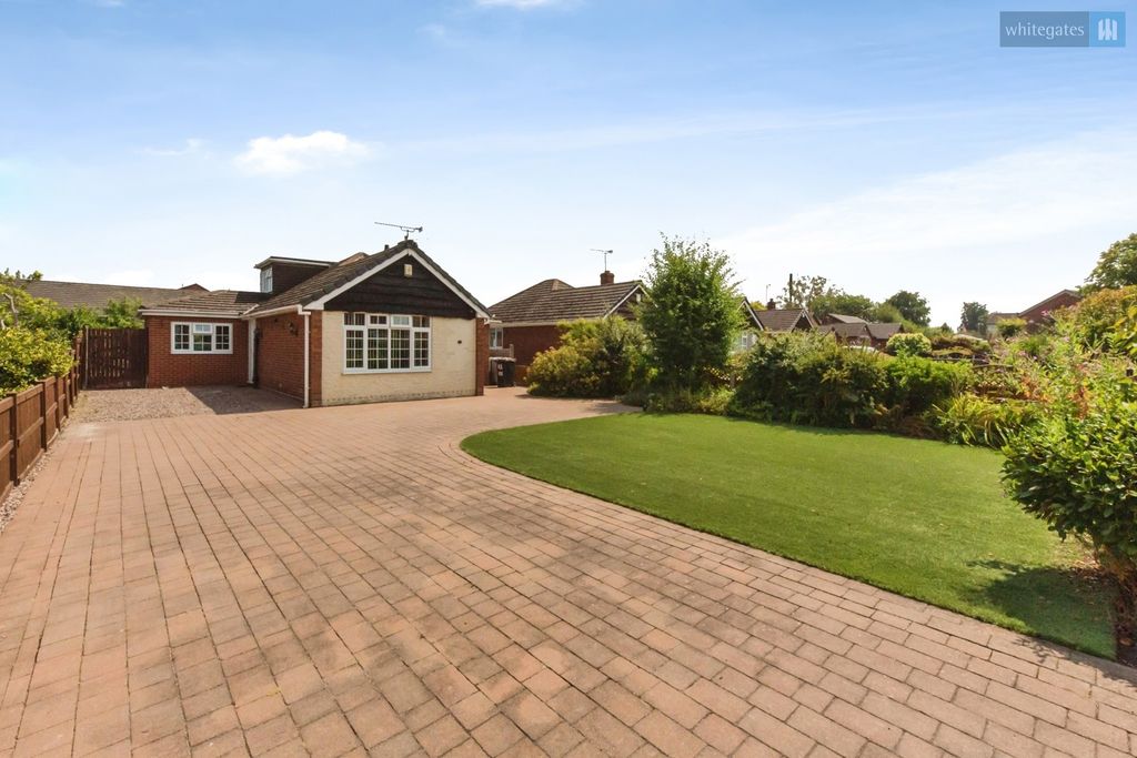 Property photo 1 of 28 Pbox-Img.Jpg