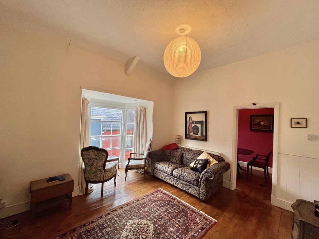 Property photo 2 of 10 Not Specified