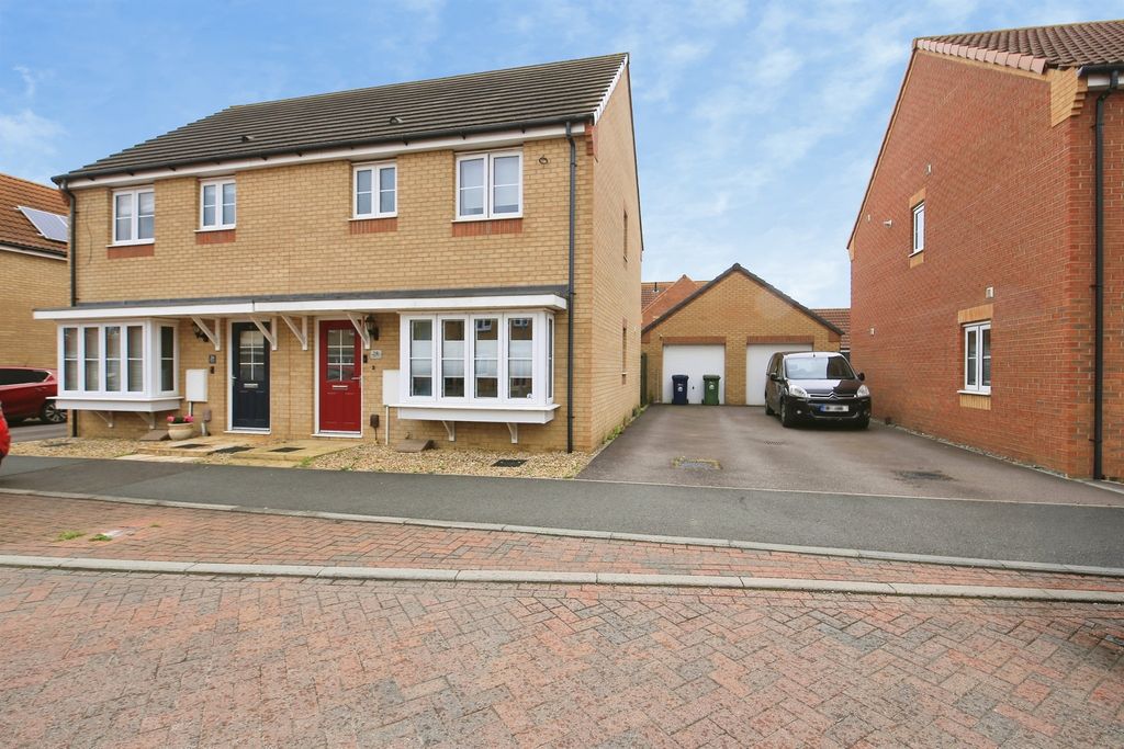 Property photo 1 of 18
