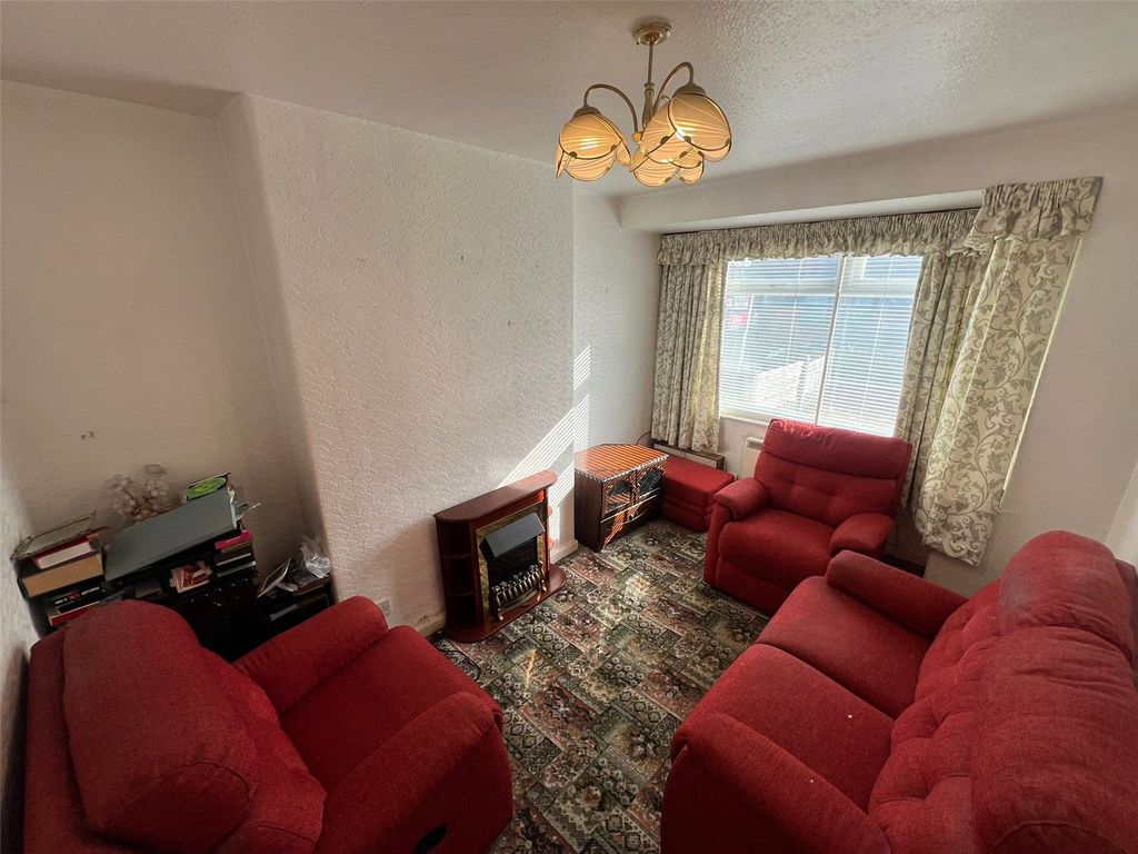 Property photo 3 of 15 Picture No. 24