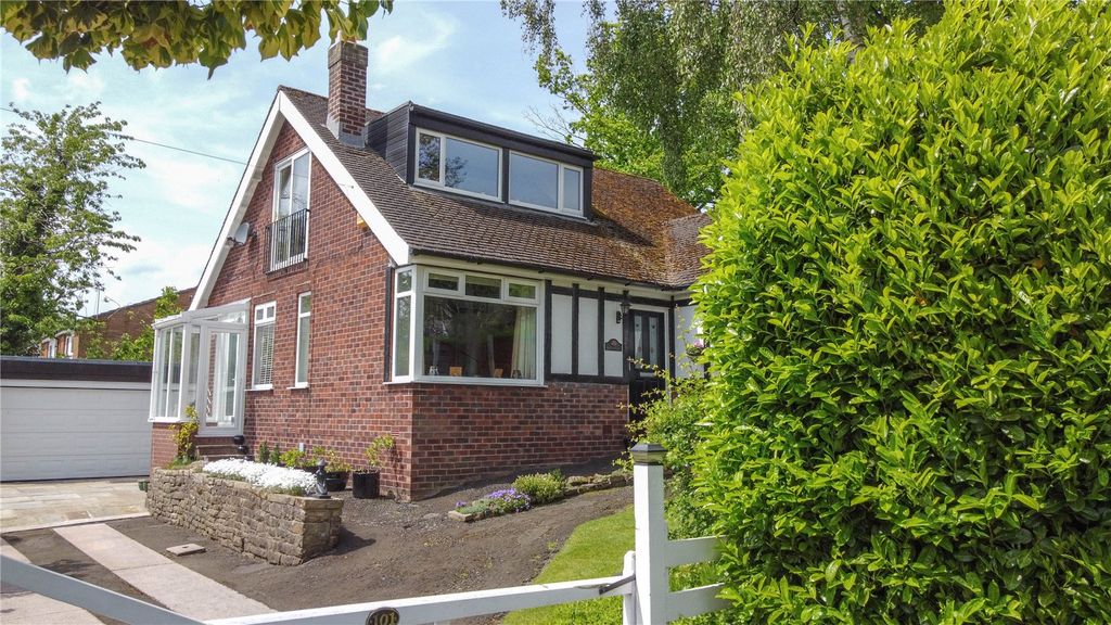 Property photo 2 of 26 Guywood Lane
