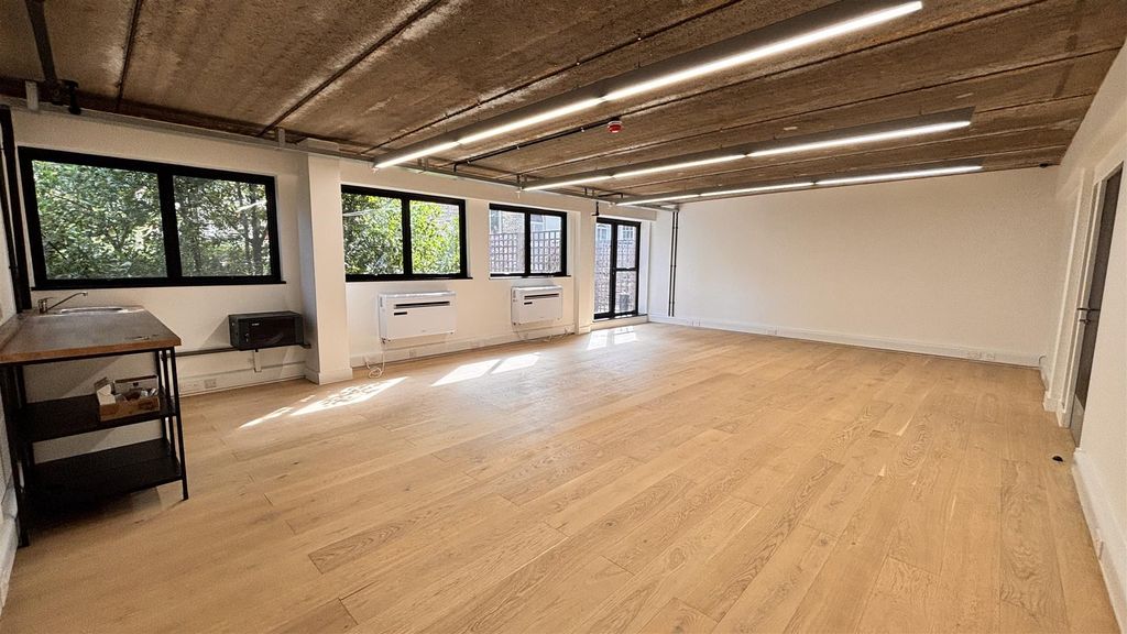 Property photo 3 of 8 Vpsunit14v2.Jpeg