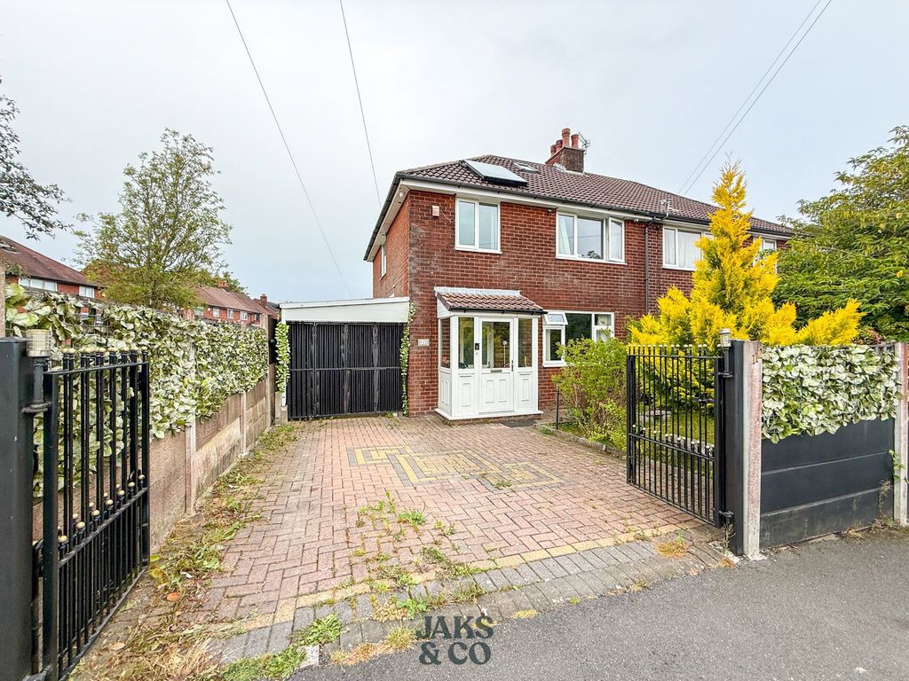 Property photo 1 of 24